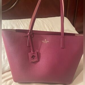 Kate Spade Scotts Place Lida Tote- Burgundy